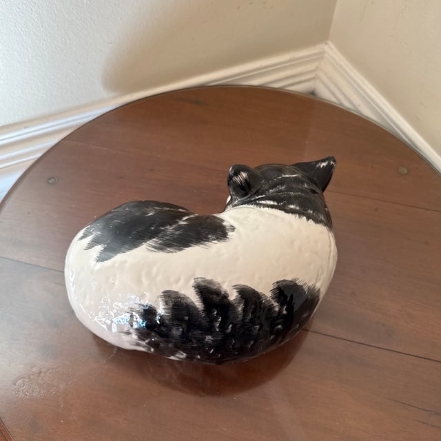1960s Vintage Italian Ceramic Sleeping Cat Figurine Hand Painted Black White Italy MCM For Sale - Image 5 of 7