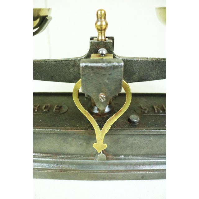 French Late 19th Century French Two Pan Brass and Cast Iron Store Scale For Sale - Image 3 of 7