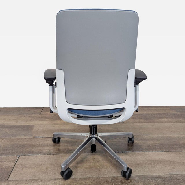 Steelcase Steelcase Amia Ergonomic Office Chair For Sale - Image 4 of 8