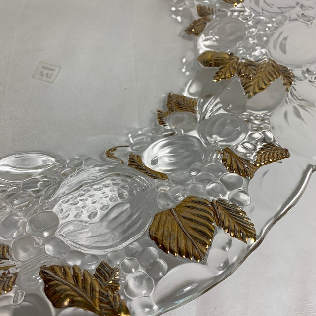 Hollywood Regency 14” Ivv Textured Glass Fall Pumpkin Centerpiece Dish With Gold Gilt Accent Leaves Made in Italy For Sale - Image 3 of 5
