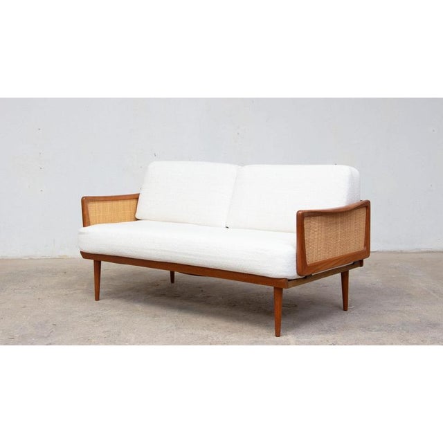 1950s Vintage FD 451 Sofa by Peter Hvidt & Orla Mølgaard Nielsen for FD, 1950s For Sale - Image 5 of 10