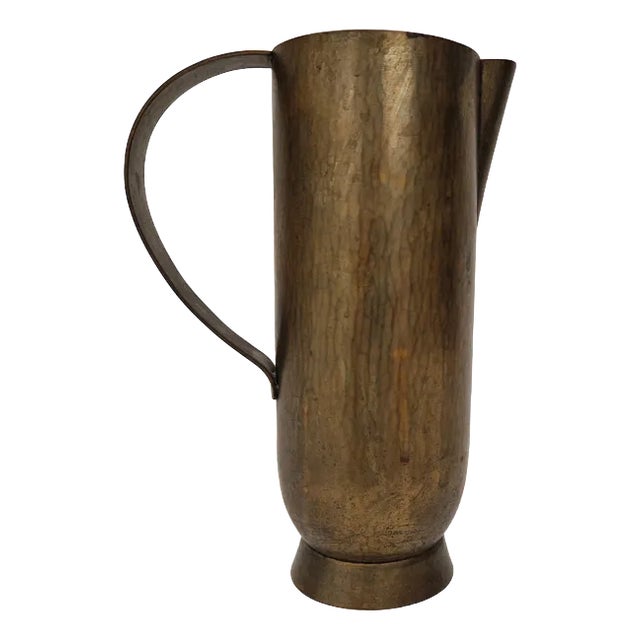 Hand-Driven Jug in Brass from Hayno Focken, 1930s. For Sale