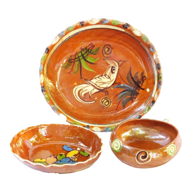 Midcentury Mexican Folk Art Redware Serving Bowls, Set of 3 For Sale