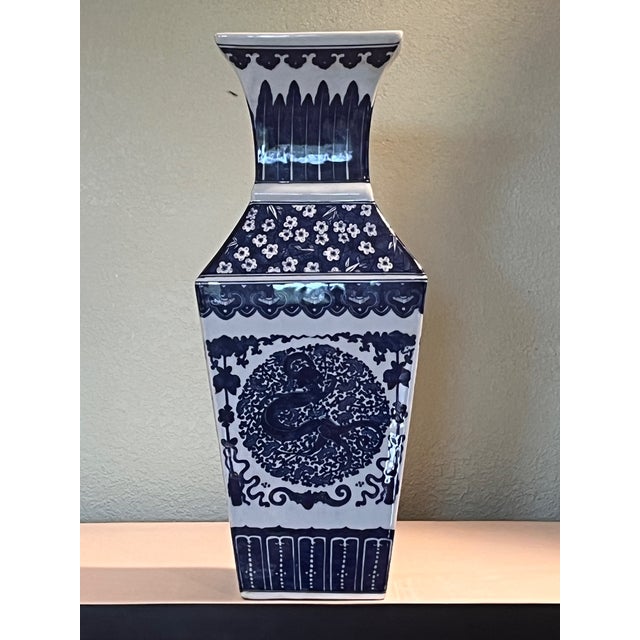 Late 20th Century Large 18" Blue & White Chinese Porcelain Dragon Vase Square Chinoiserie For Sale - Image 6 of 8