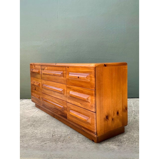 Vintage MCM Knotty Pine Dresser For Sale - Image 9 of 18