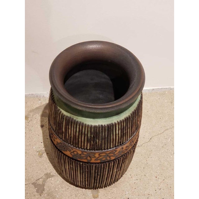 Andrew Bergloff (1929 - 2015) Signed Ceramic Vase For Sale - Image 4 of 8
