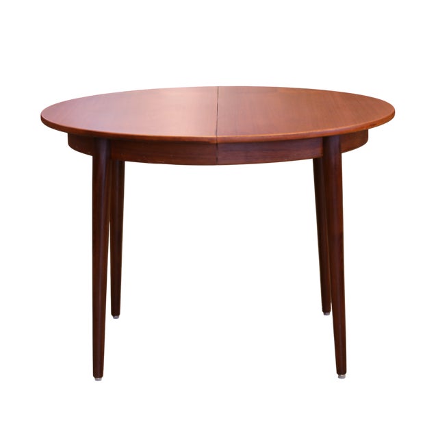 1970s Round Danish Dining Table in Veneered Teak with Extension Leaves, 1960s For Sale - Image 5 of 14