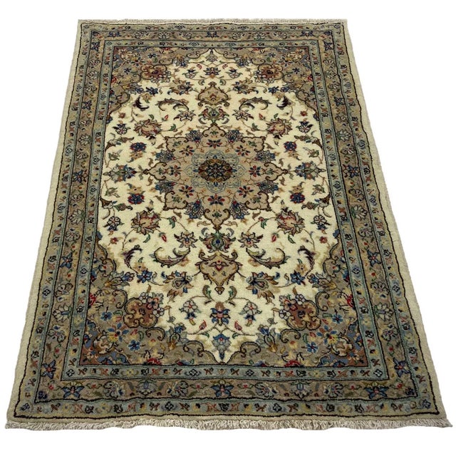 Keshan rug | Size: 153 x 102 cm | Knot density: 150,000 – 300,000 knots/m² | Material: High-quality sheep's wool and...