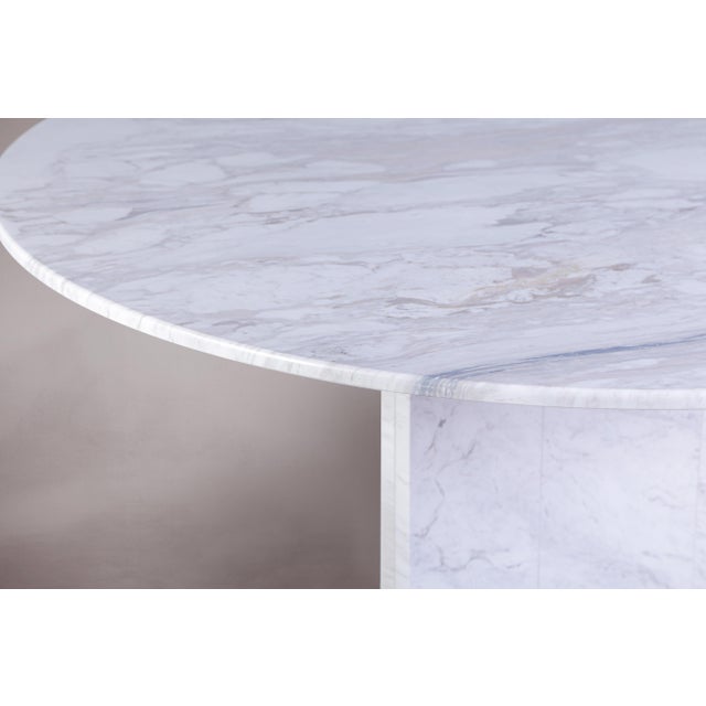 Modern Volakas Marble Round Dining Table 59" For Sale - Image 3 of 4