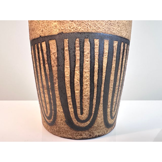 Brown Hand-Crafted Archaic Ceramic Vase from Ceramano, Germany, 1960s For Sale - Image 8 of 10