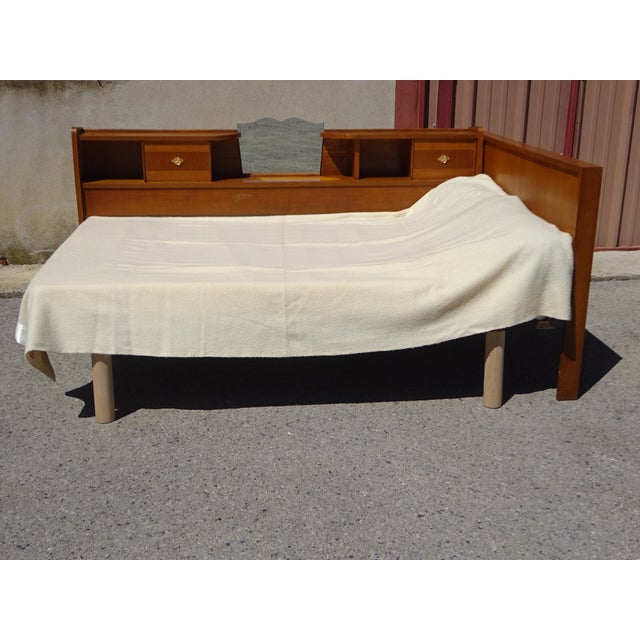 Vintage Light Oak Headboard, 1970s For Sale - Image 4 of 18