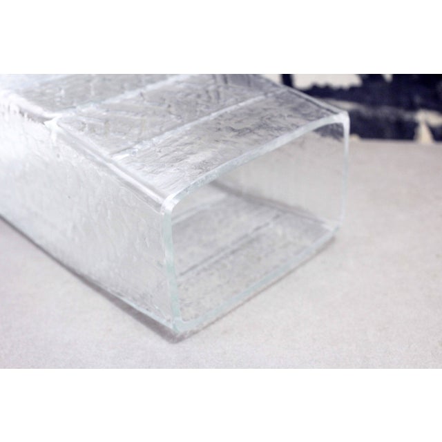 Large glass vase by Christer Sjögren for Lindshammar Glasbruk 1970 with its trapezoidal shape, this Scandinavian vase with...