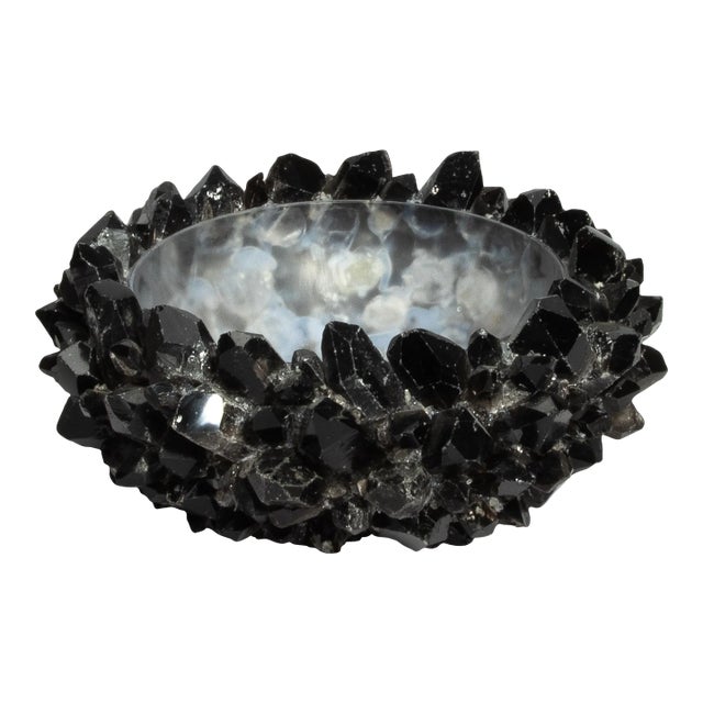 Classic Medium Bowl in Black Quartz For Sale