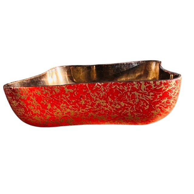 1950s MCM Shawnee Kenwood Kashani Pottery, 14-Pcs, Red-Gold, Labels, Collectible For Sale - Image 5 of 9