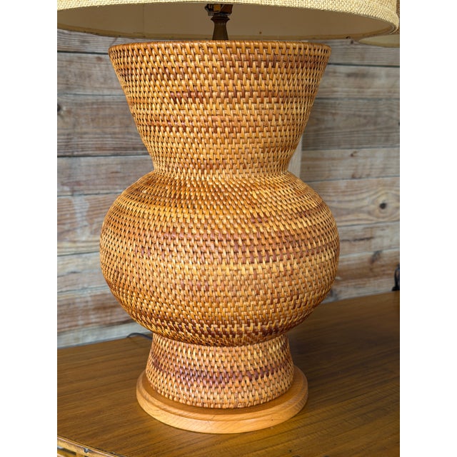 Contemporary Pair of Vintage Sculptural Woven Rattan Table Lamps With Original Shades For Sale - Image 3 of 12