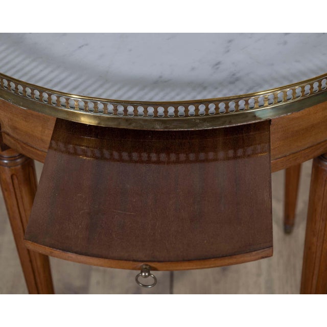 Wood Late 19th Century French Louis XVI-Style Mahogany Bouillotte Table with Carrara Marble Top For Sale - Image 7 of 9