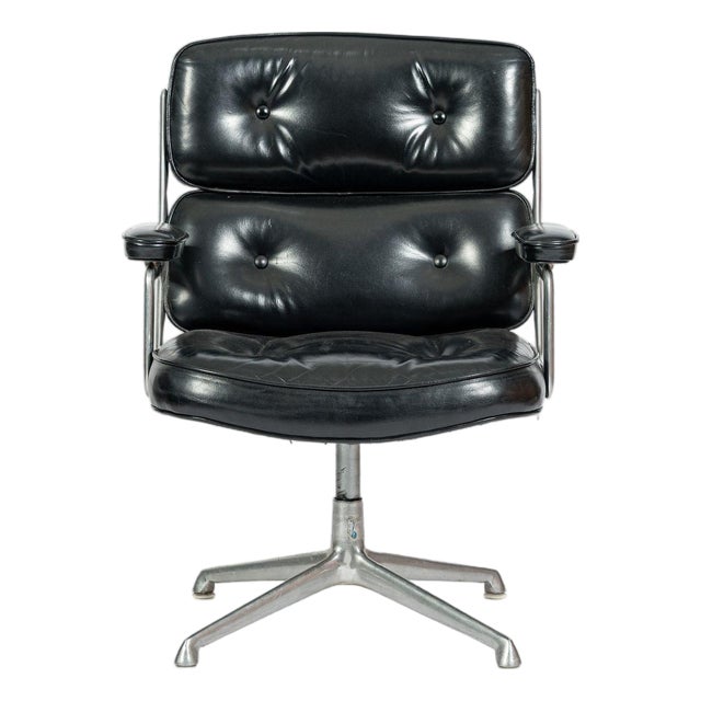 Early Eames Time Life Executive Chair Herman Miller, 1960s, Xerox Corp. For Sale