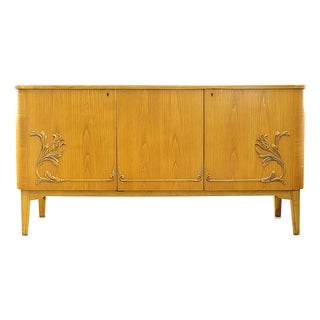 Swedish Curved Sideboard in Birch, 1930s For Sale