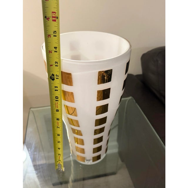 1960s 1960s Orrefors by Anne Nilsson Large 13.5in Gold & White Vase Signed Rare For Sale - Image 5 of 6