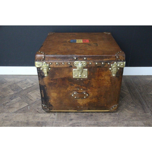 Antique Cube-Shaped Leather Trunk by Louis Vuitton, 1890s For Sale - Image 6 of 18