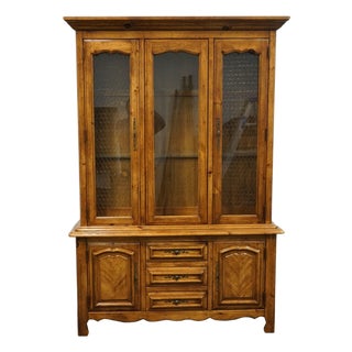 Stanley Furniture Solid Knotty Pine Rustic Farmhouse Americana 53" Lighted Display China Cabinet 7111-10 For Sale