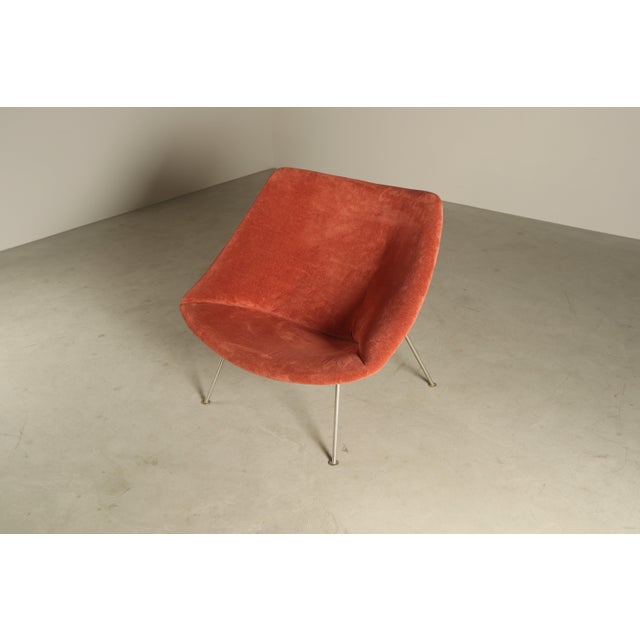 F156 Little Oyster Lounge Chair from Artifort, 1960s For Sale - Image 6 of 16