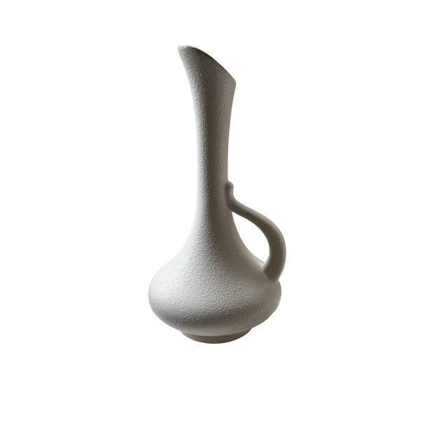 Mid-Century Modern Mid-Century Textured White Vase by Haeger Usa For Sale - Image 3 of 5