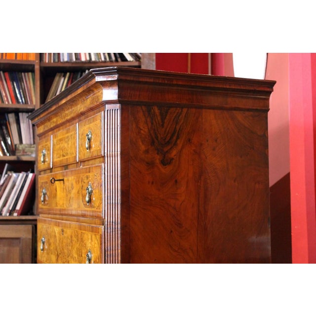 George II Burl Walnut and Marquetry Hightboard, 1890s For Sale - Image 9 of 18