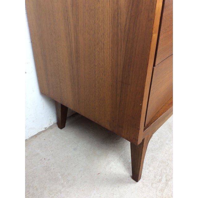 1960s Mid Century Modern Three Drawer Chest With Curved Drawer Fronts and Brass Hardware For Sale - Image 5 of 17