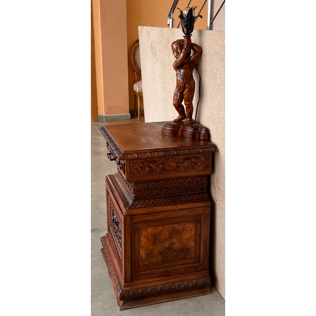 Italian 19th Pair of Italian Hand Carved Walnut Monumental Nightstands With Lamp For Sale - Image 3 of 13