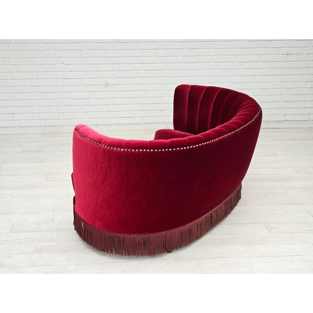 Danish 2-Seater Banana Sofa in Cherry-Red Velour, 1970s For Sale - Image 17 of 18