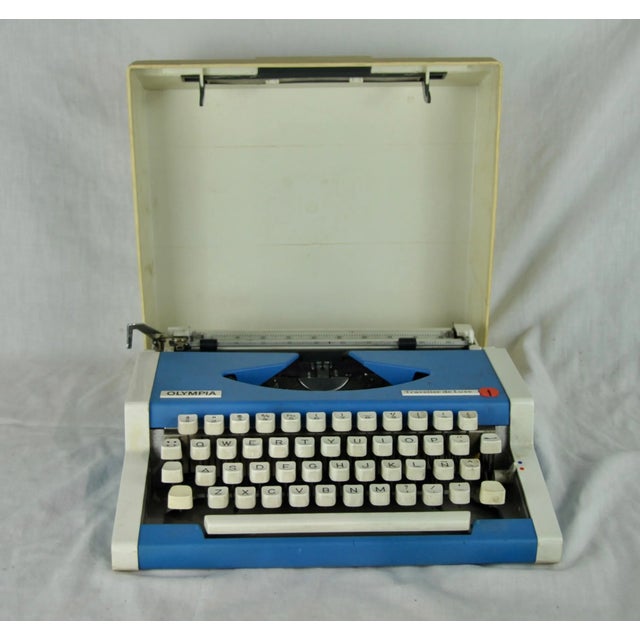 Traveler Typewriter from Olympia, 1970s For Sale - Image 9 of 9