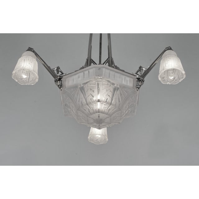 French Art Deco Chandelier by P. Maynadier 1930 France For Sale - Image 6 of 13