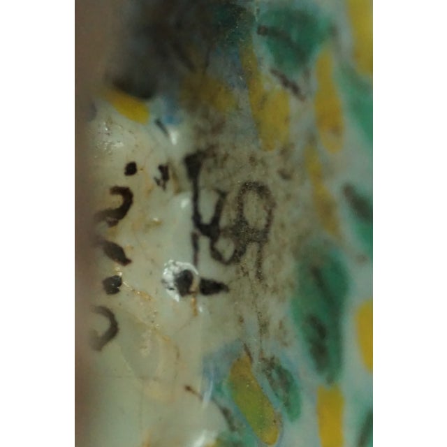 19th Century Hungarian Anabaptist Majolica Ceramic Peasant Women from Stomfa Haban, Set of 2 For Sale - Image 18 of 18