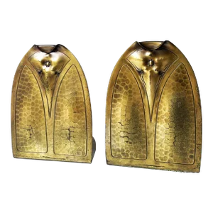 Early Mark Roycroft Trefoil Hammered Copper Bookends