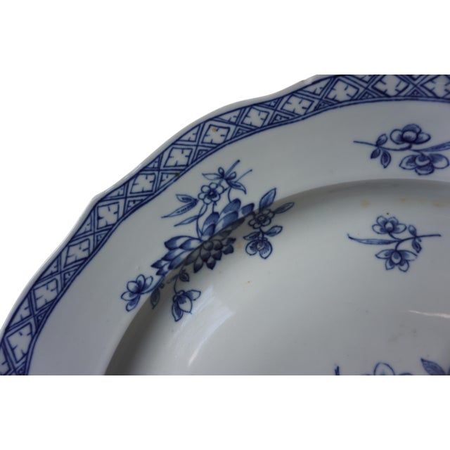 Porcelain Charger in Blue and White Strewn Flowers from Fürstenberg, Germany, 1890s For Sale - Image 3 of 8