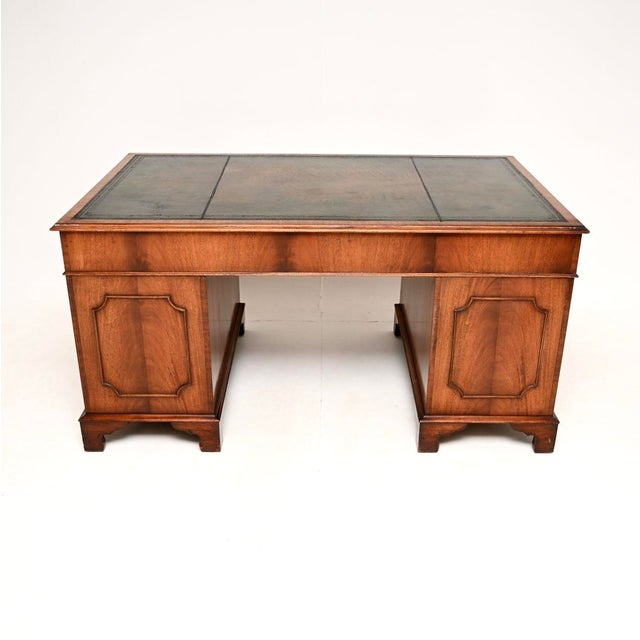 1930s Vintage Georgian Style Pedestal Desk with Leather Top, 1930 For Sale - Image 5 of 11