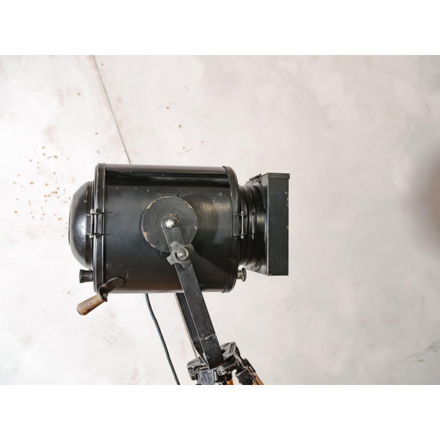 Vintage Industrial Theater Spotlight Floor Lamp from A.E. Cremer, 1950s For Sale - Image 17 of 18