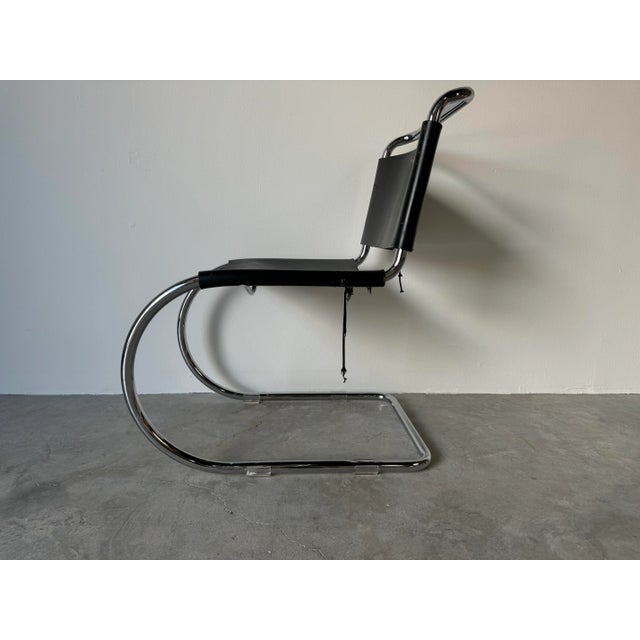 Mid-Century Modern 1960's Mies Van Der Rohe Leather Mr10 Chair for Knoll For Sale - Image 3 of 12