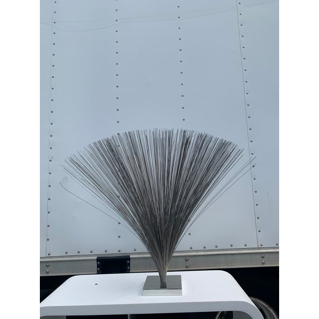Harry Bertoia Style Vintage Kinetic Metal Wire Spray Sculpture. This is a lovely, abstract sculpture in the style of Harry...