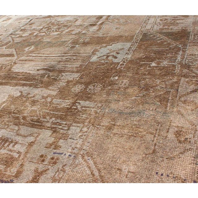 Brown Vintage Turkish Oushak Rug in Faded Beige, Dusty Taupe, and Weathered Blue For Sale - Image 8 of 11