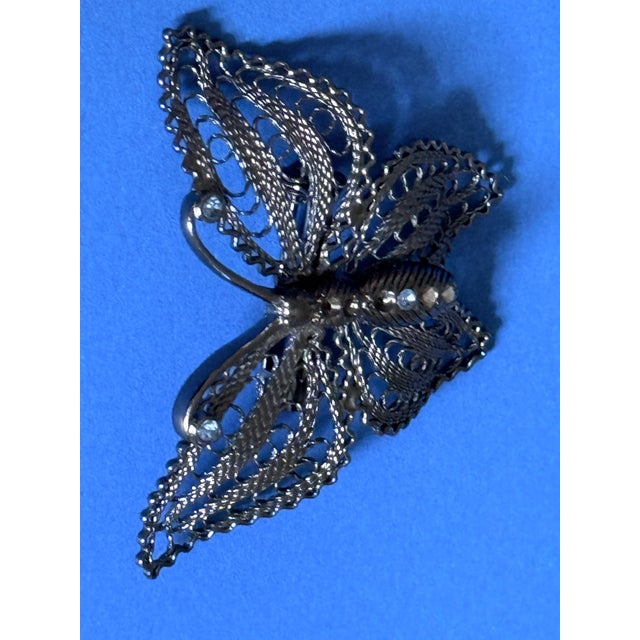Vintage 1960s Filigree Butterfly Brooch Pin With Cannetille Style Openwork For Sale - Image 13 of 16