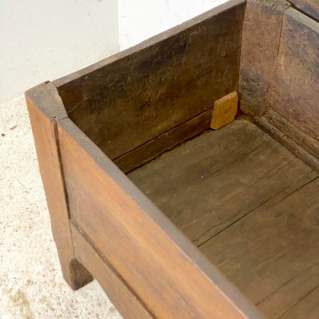 Oak Chest, 18th Century For Sale - Image 4 of 10