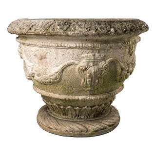 Large Medici Garden Basin, Early 20th Century For Sale