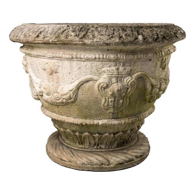 Large Medici Garden Basin, Early 20th Century For Sale