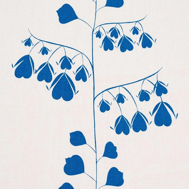 Contemporary SAMPLE - Schumacher x Peg Norriss Bleeding Hearts Fabric In Blue For Sale - Image 3 of 4