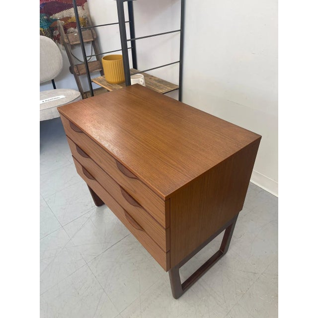 1970s Vintage Danish Modern Dresser With Handles For Sale - Image 9 of 9