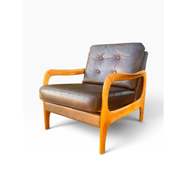 Pair of Danish Modern Leather Lounge Chairs | Sculpted Maple Frames | Brown Leather With Tufted Backs | C. 1960s For Sale - Image 9 of 18