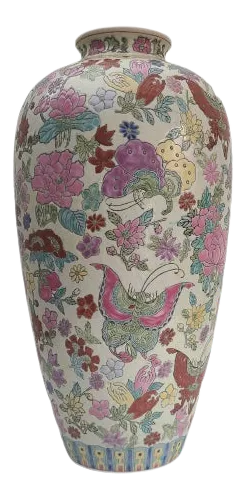 Mid Century Chinese Mille Fleurs Porcelain Vase