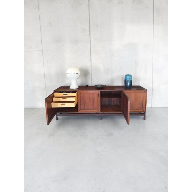 1960s Itaca Series Teak Sideboard from Saima, Italy, 1960s For Sale - Image 5 of 14